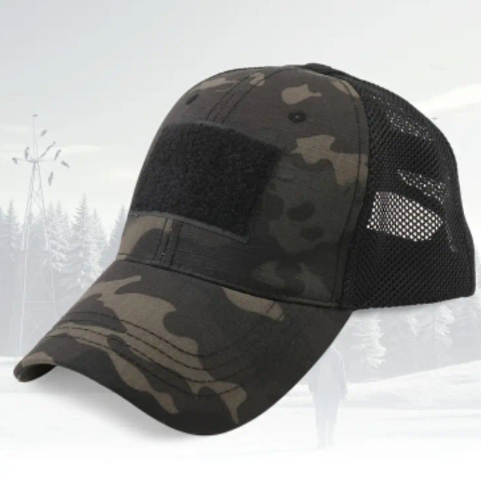 Шапка с козирка (Black Multicam)